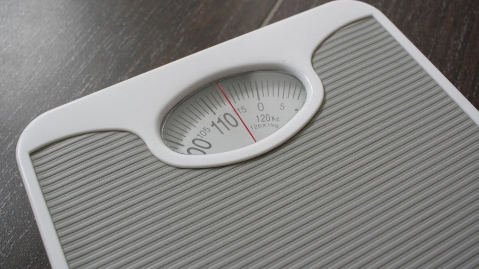 Obesità, l'allarme: se colpisce prima dei trent'anni cresce del 70% il rischio di decesso prematuro
