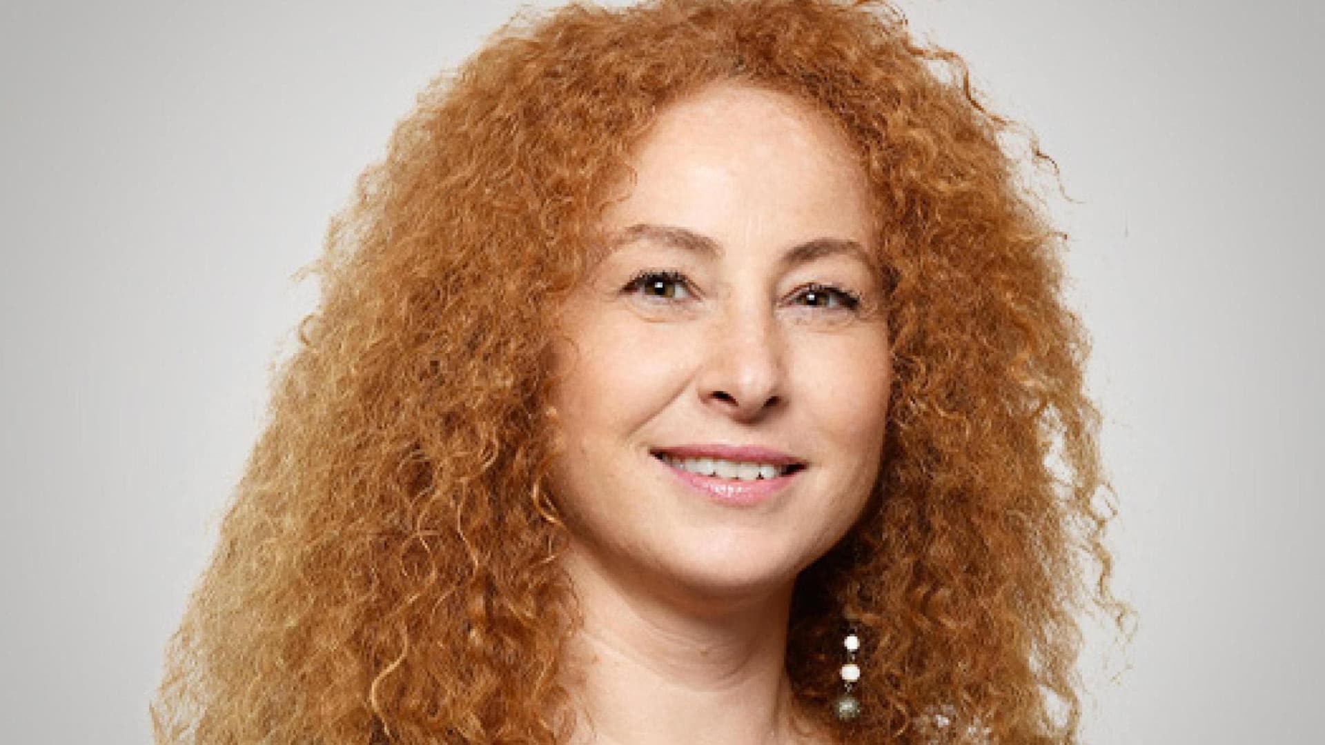 Premio Maja 2026: Valentina Gemignani riceve il prestigioso riconoscimento a Chieti