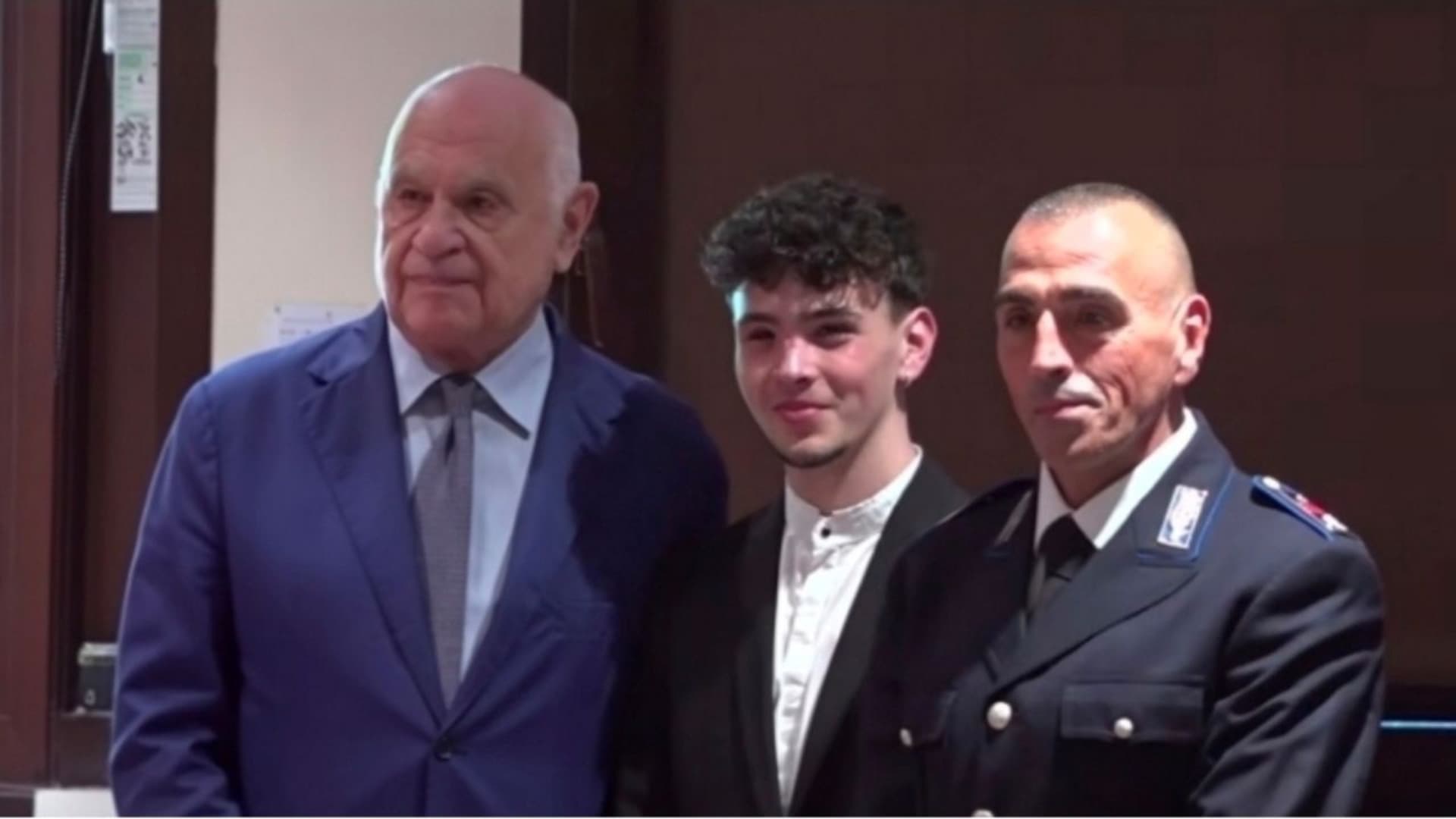 Qui in foto col ministro