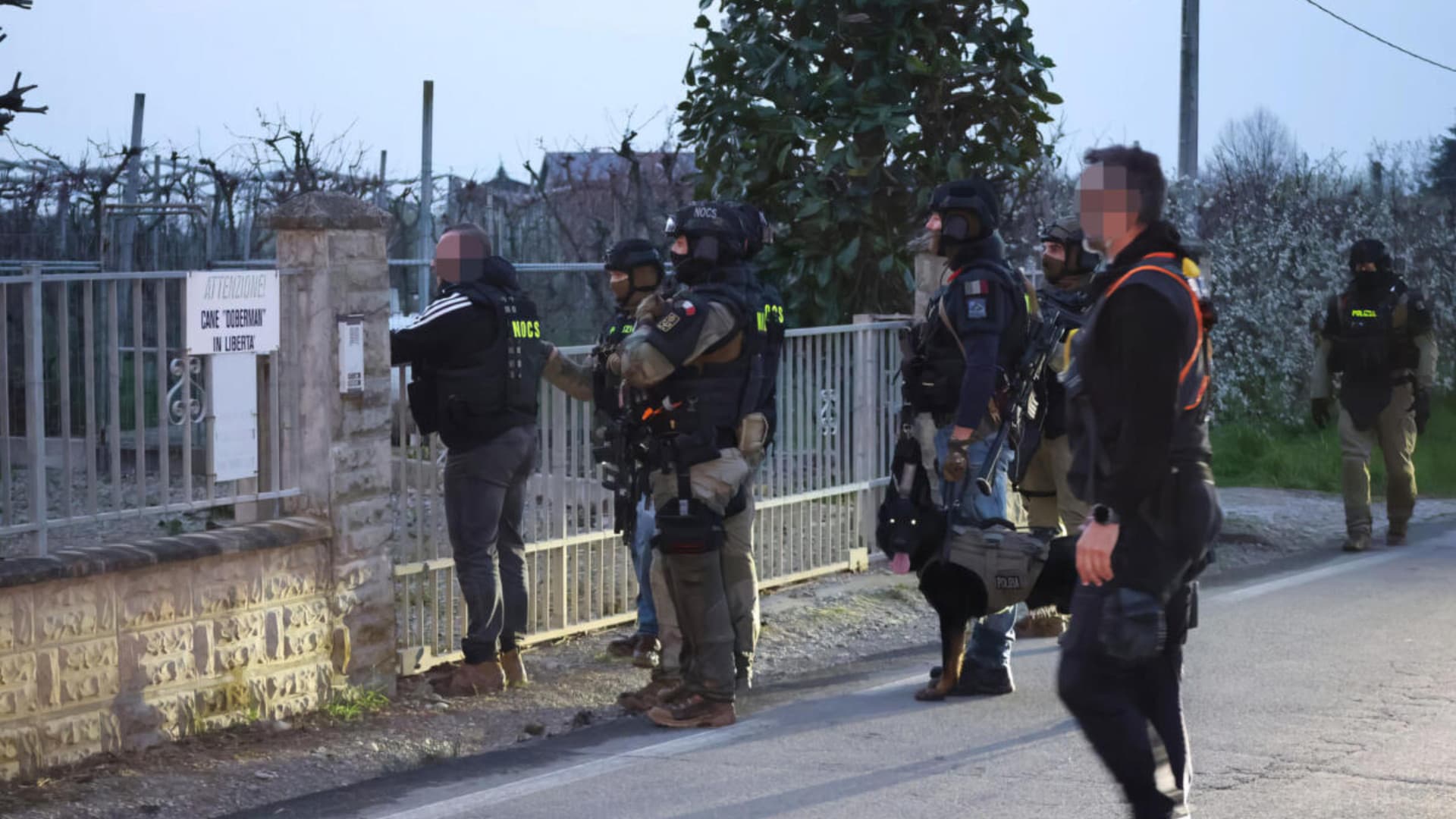Assalti ai portavalori: arrestato a Foggia il basista che pedinava i furgoni - Il ruolo della polizia di Chieti