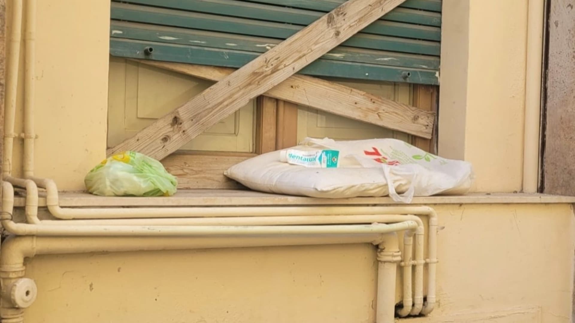 Teramo, dalla sera alla mattina: due cantieri diventano rifugi di fortuna
