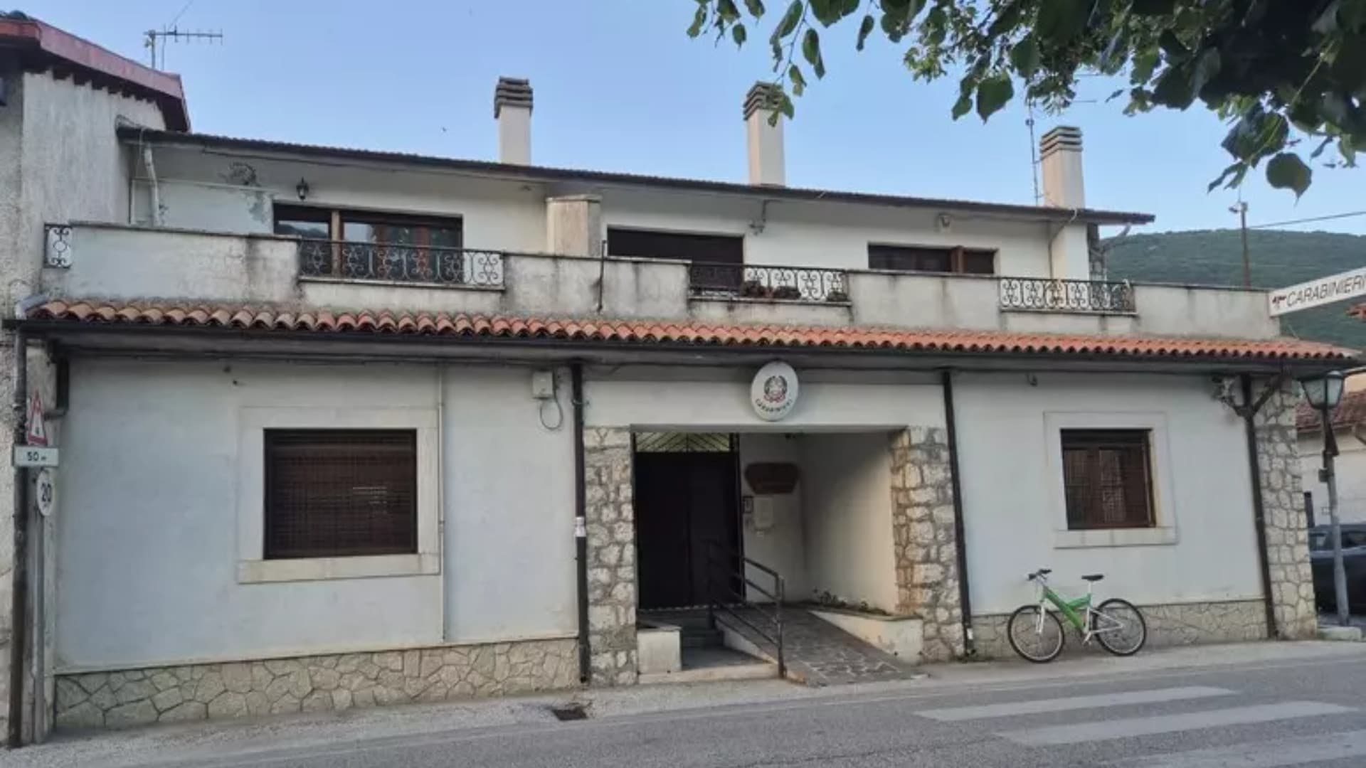 Sorelle scomparse a Civitella Alfedena: Youssef ascoltato in caserma