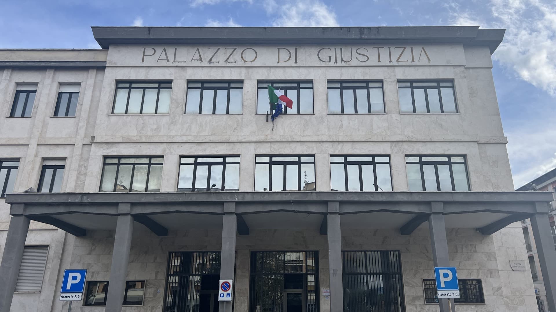 La decisione sui familiari delle sorelline