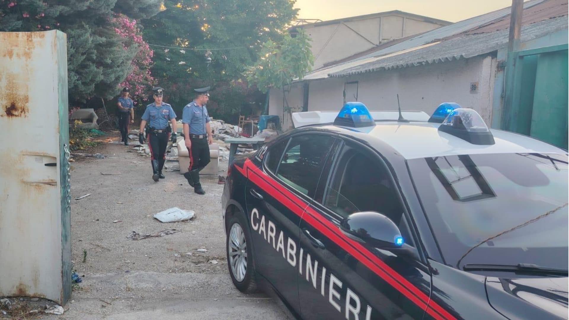 L'intervento dei carabinieri