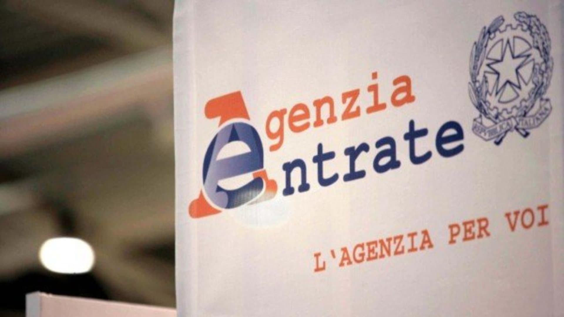 F24, arriva l'addebito diretto sul conto corrente: come funziona e chi può usarlo