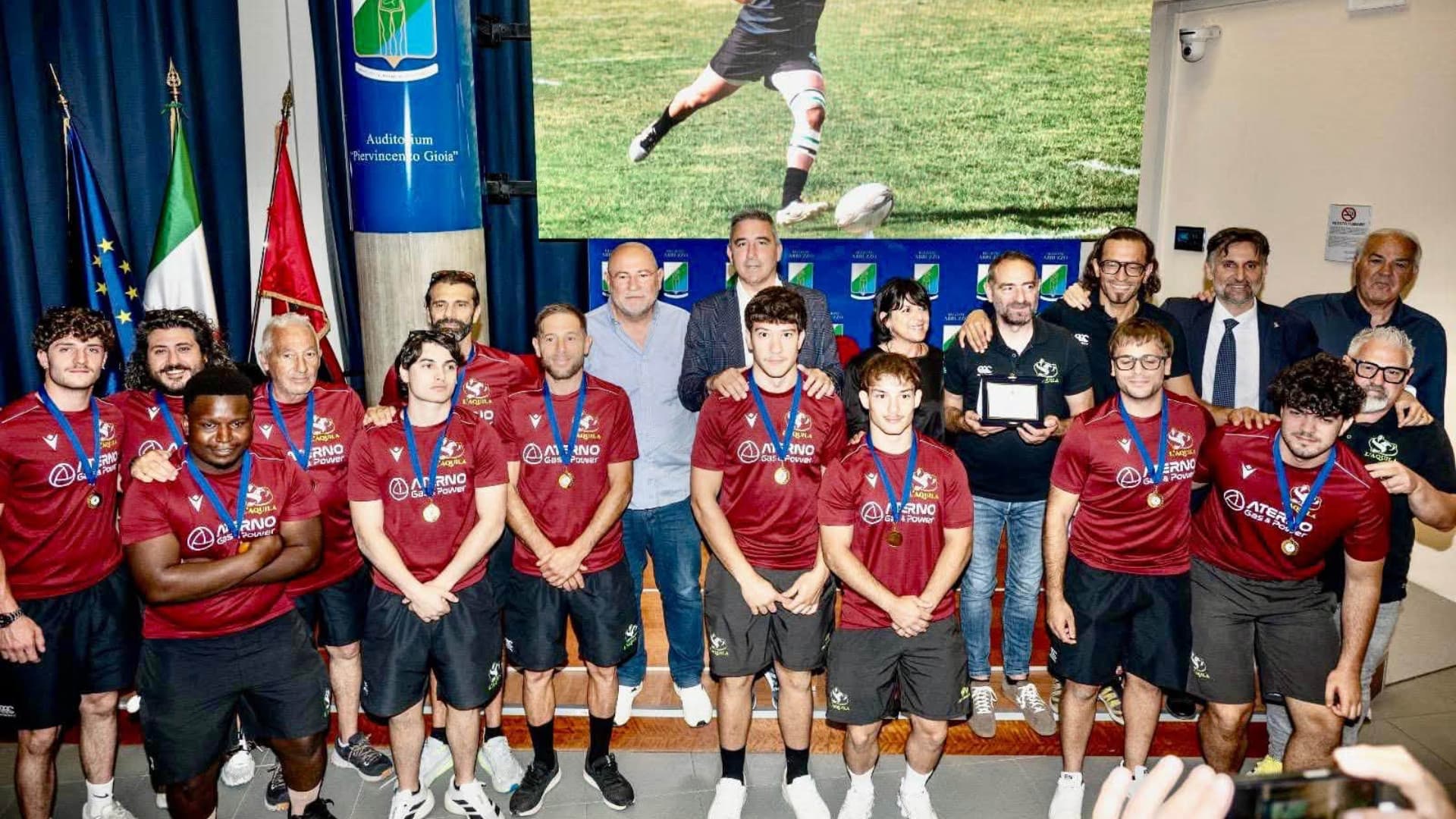 Promozione in serie B, la Regione Abruzzo premia la cadetta de La Rugby L'Aquila