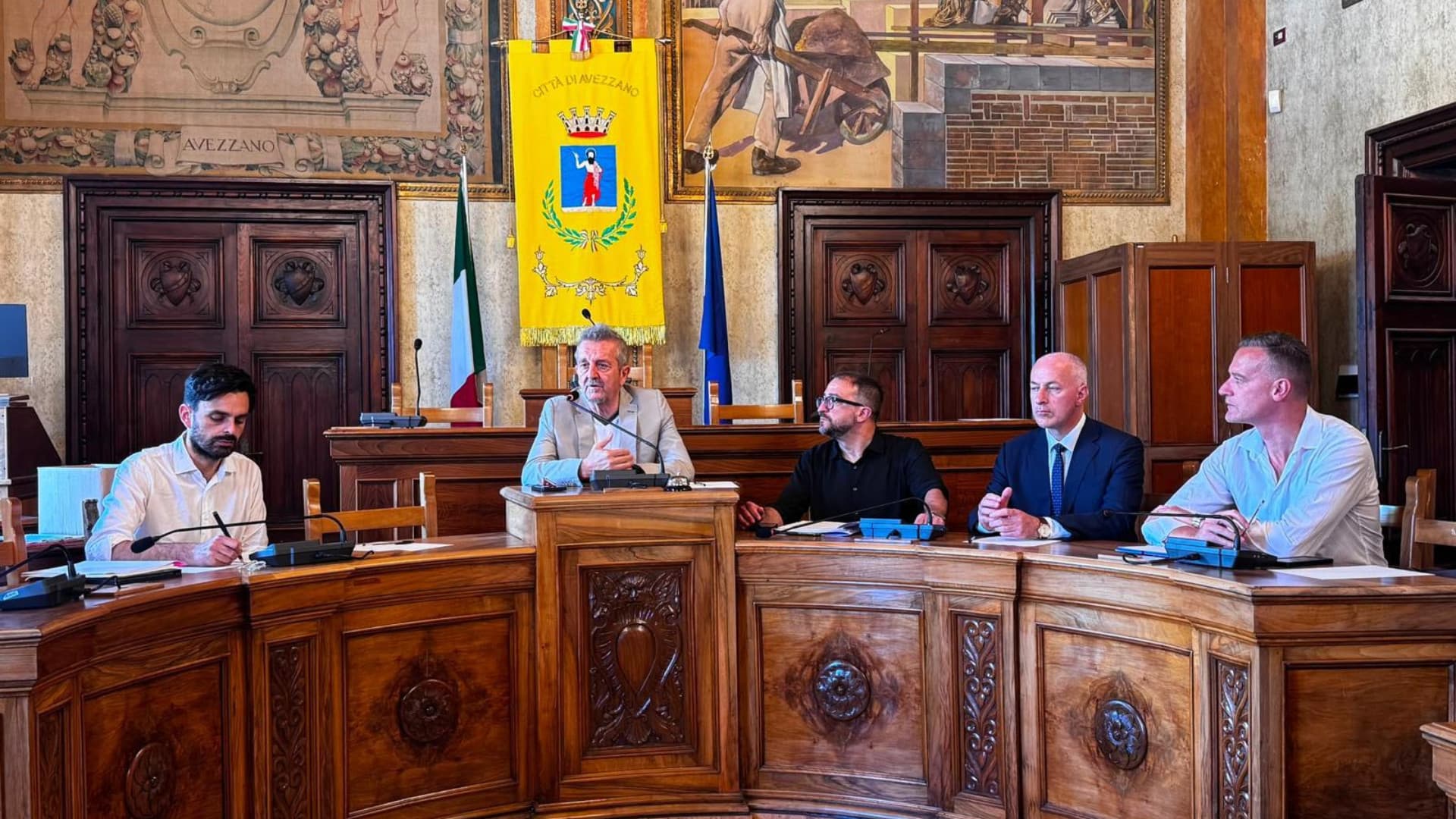 Il sindaco e la nuova giunta