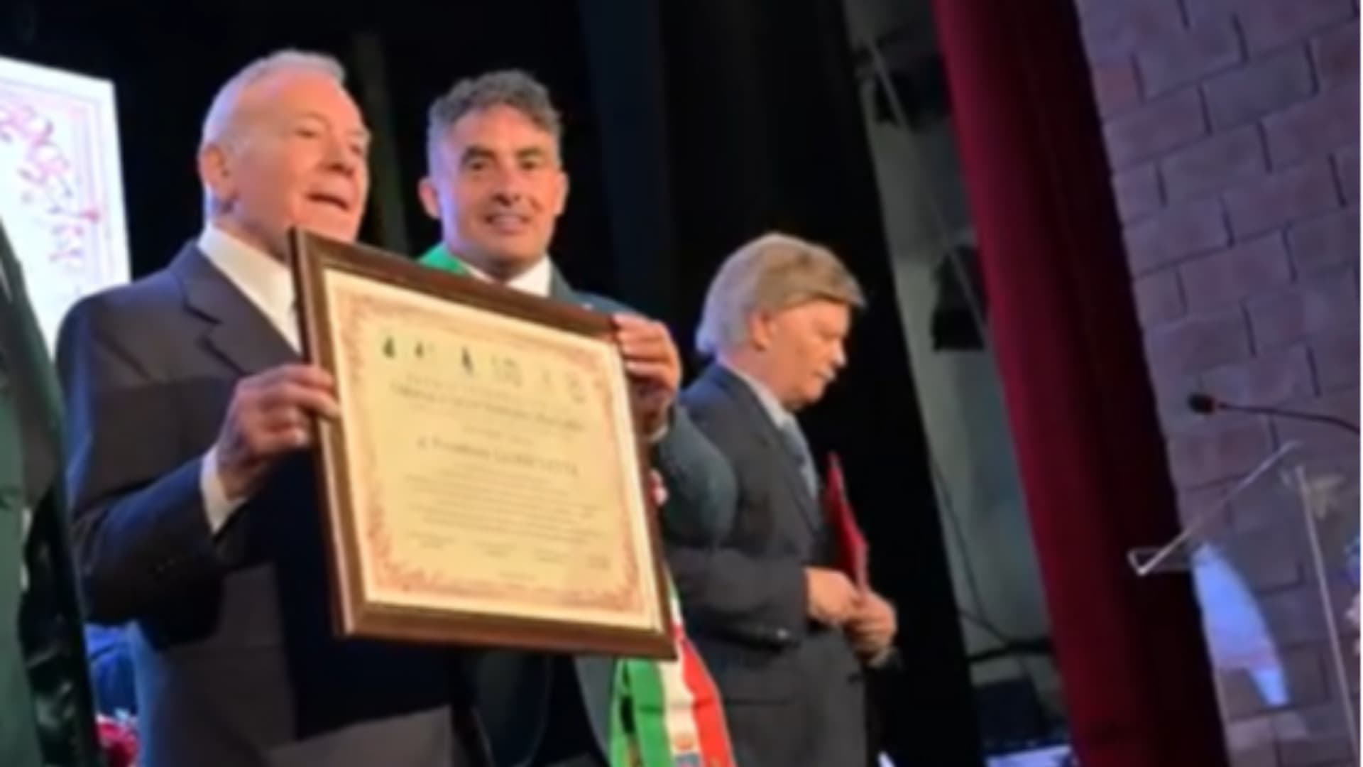 Pescina, il Premio Internazionale Mazzarino a Gianni Letta - Video