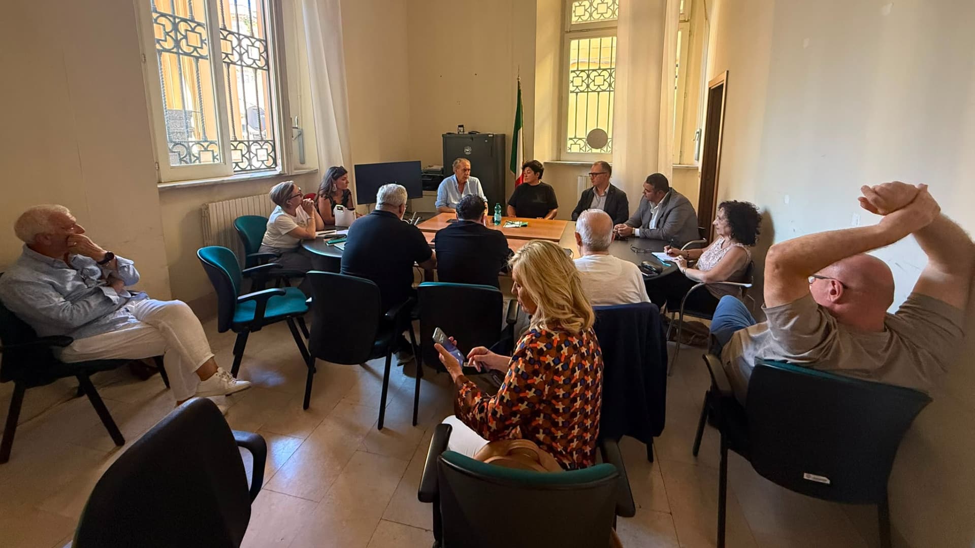 Chieti, rilancio del commercio: il Comune incontra le associazioni di categoria