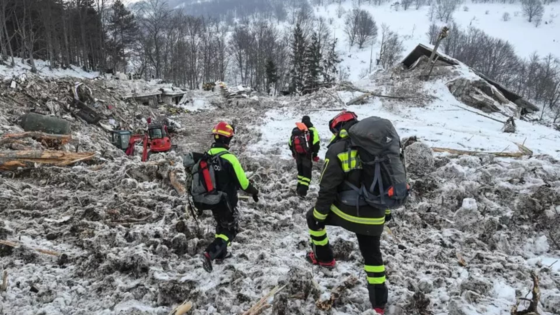 Hotel Rigopiano, l'Inail chiede 2,7 milioni di euro di risarcimento alle istituzioni per i lavoratori vittime della valanga