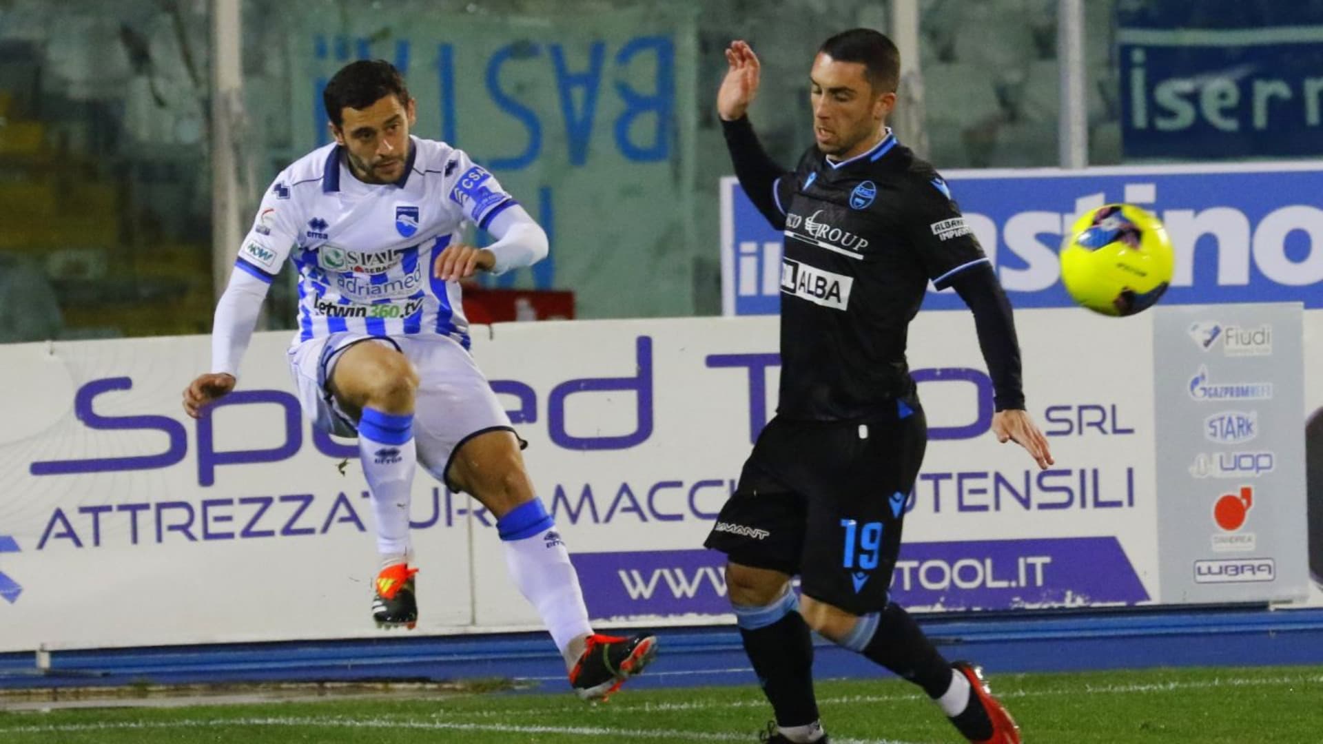 Merola in azione in campionato