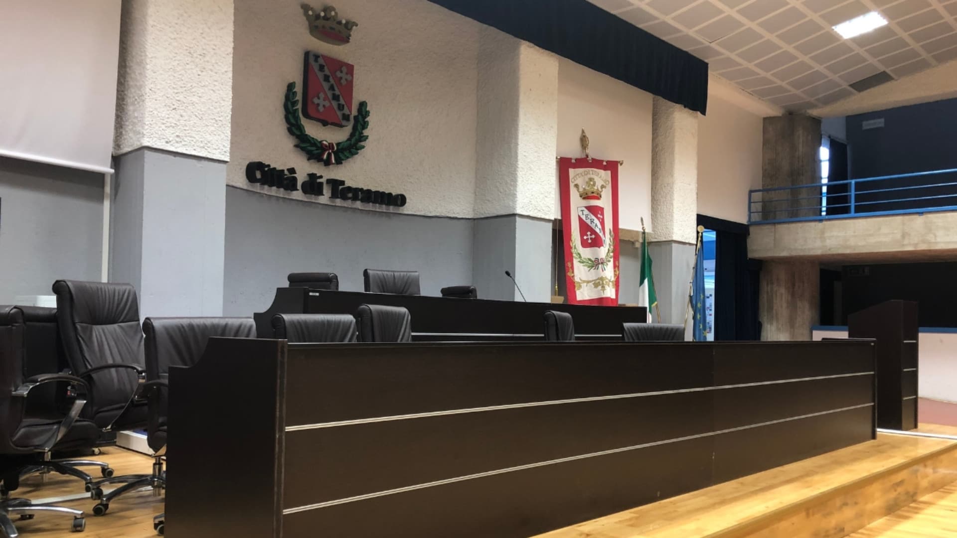 L'aula consiliare del Comune di Teramo