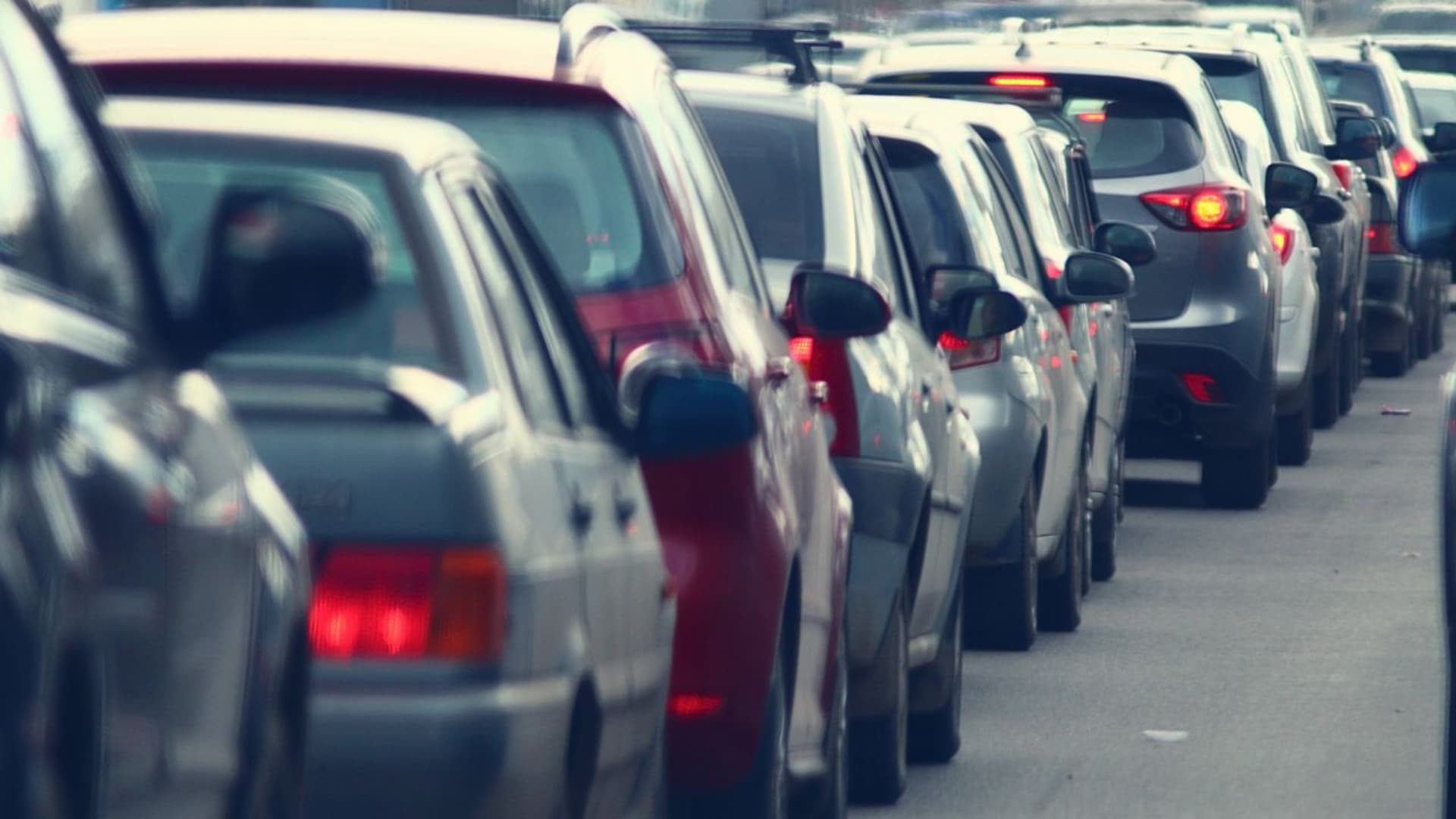 Esodo verso Ferragosto, subito caos sulla A14 in Abruzzo: 10 chilometri di coda e traffico in tilt