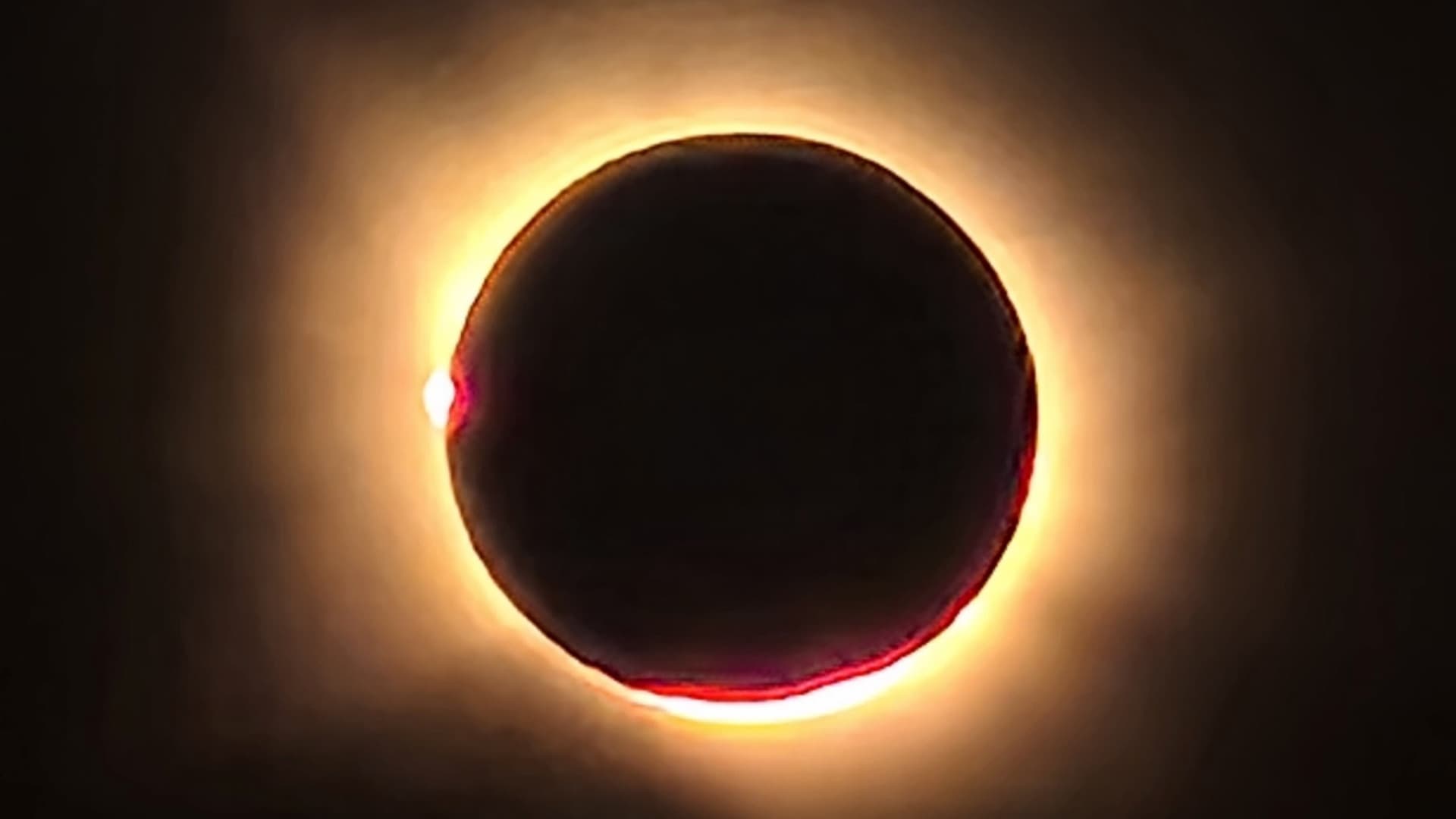 L'eclissi nelle foto di Roberto Rossoli
