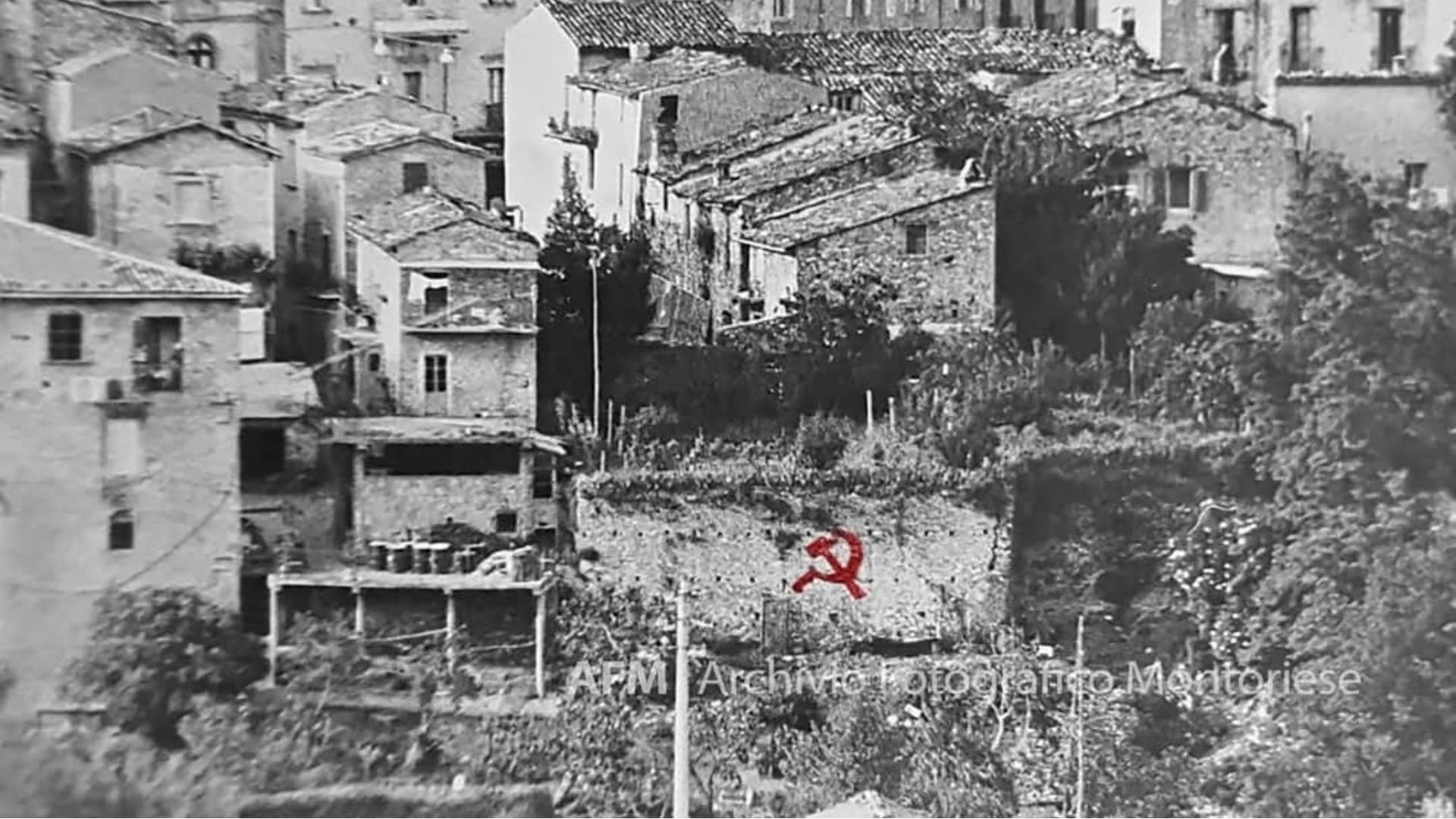 La falce e il martello