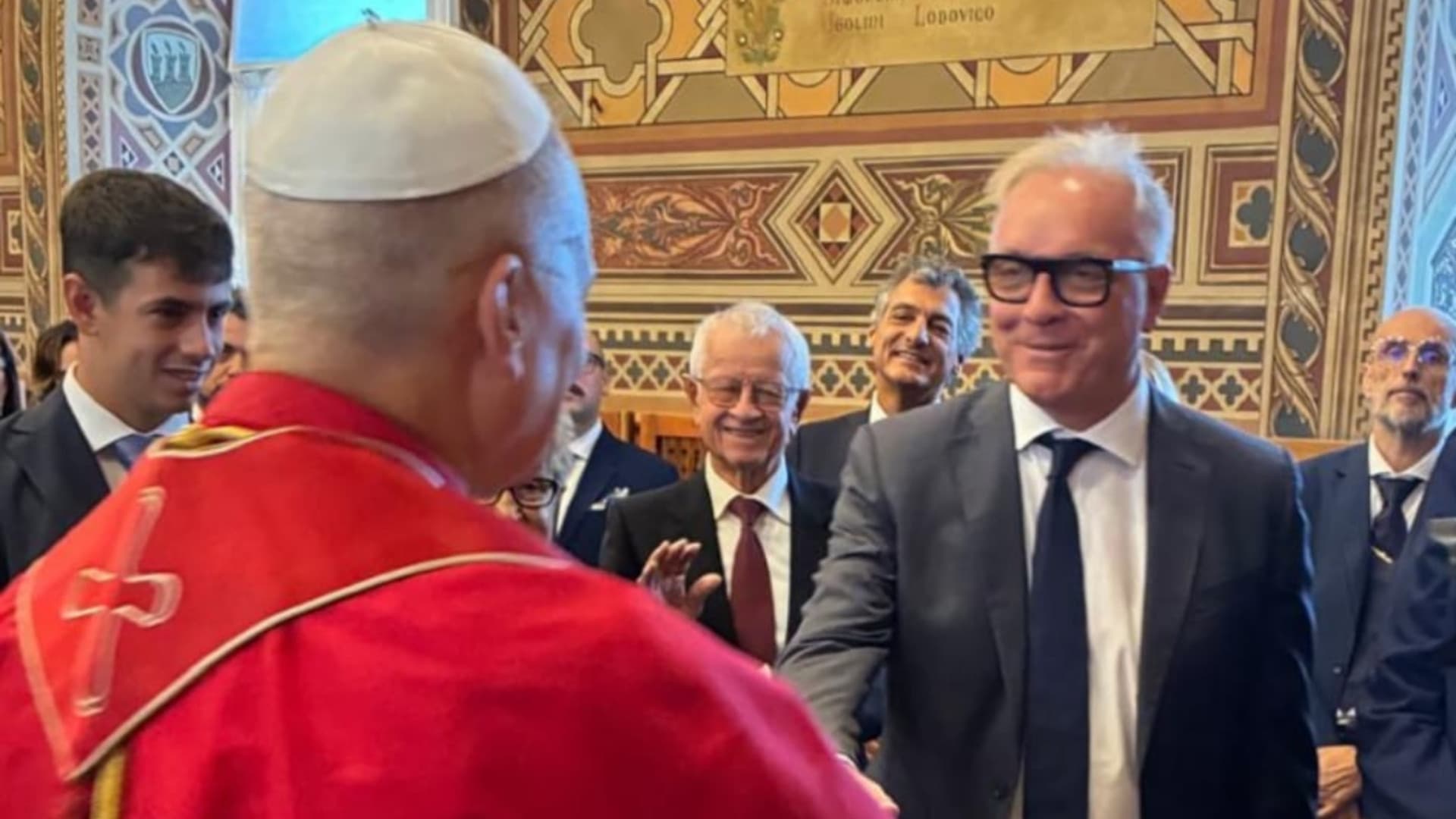 L'incontro tra Alberto Leonardis e Papa Leone
