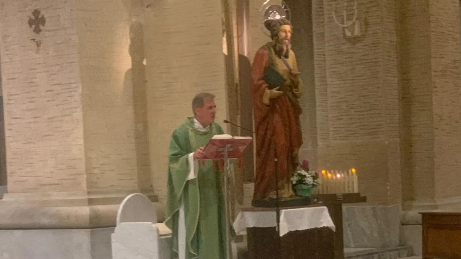 Avezzano, 40 anni di sacerdozio per don Adriano: la coincidenza con San Bartolomeo che emoziona la città