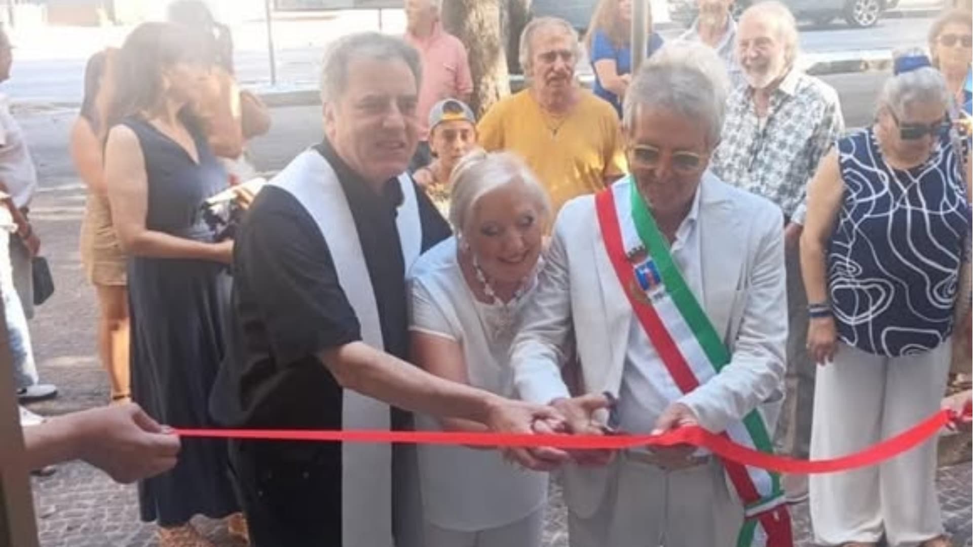 Il sindaco Di Pangrazio inaugura i sette giorni con don Adriano Principe per San Bartolomeo
