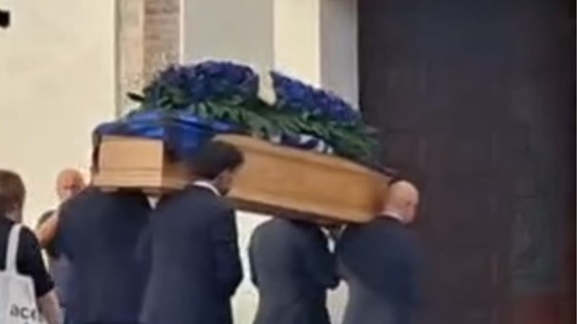 Un momento dei funerali