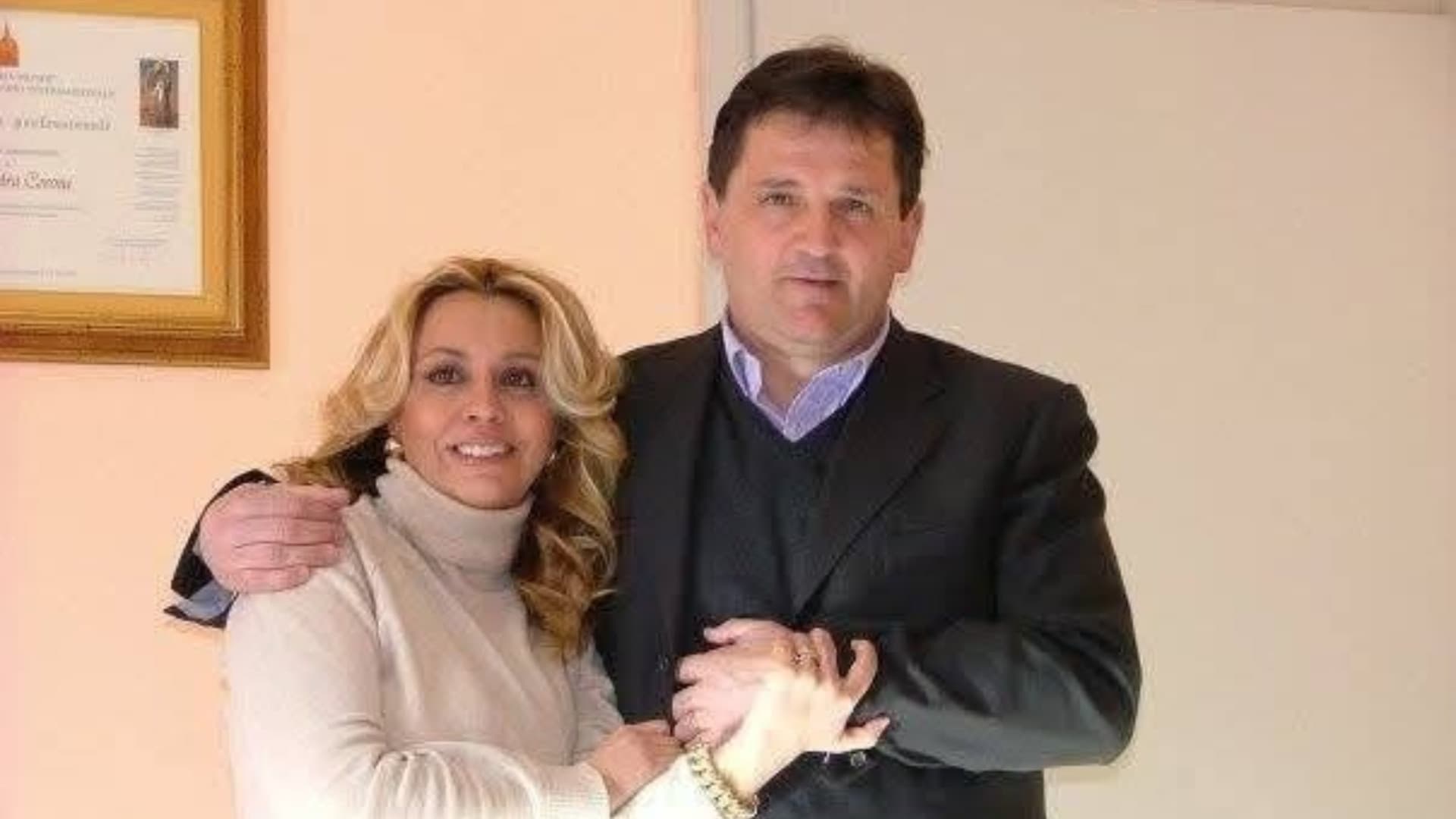 Il dottor Giuseppe Cerone con la Consigliera comunale Alessandra Cerone
