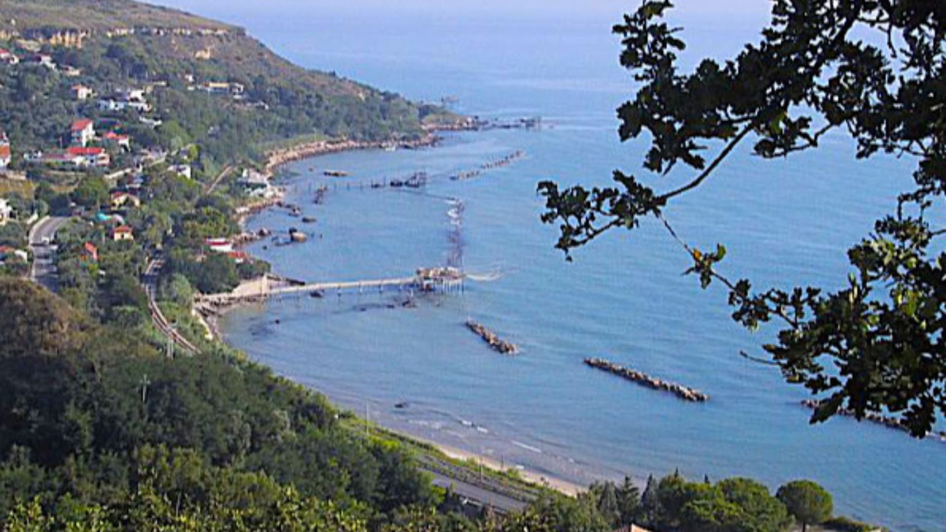Agricoltura, Coldiretti: «Aziende agricole fuori dal perimetro del Parco della Costa dei trabocchi»
