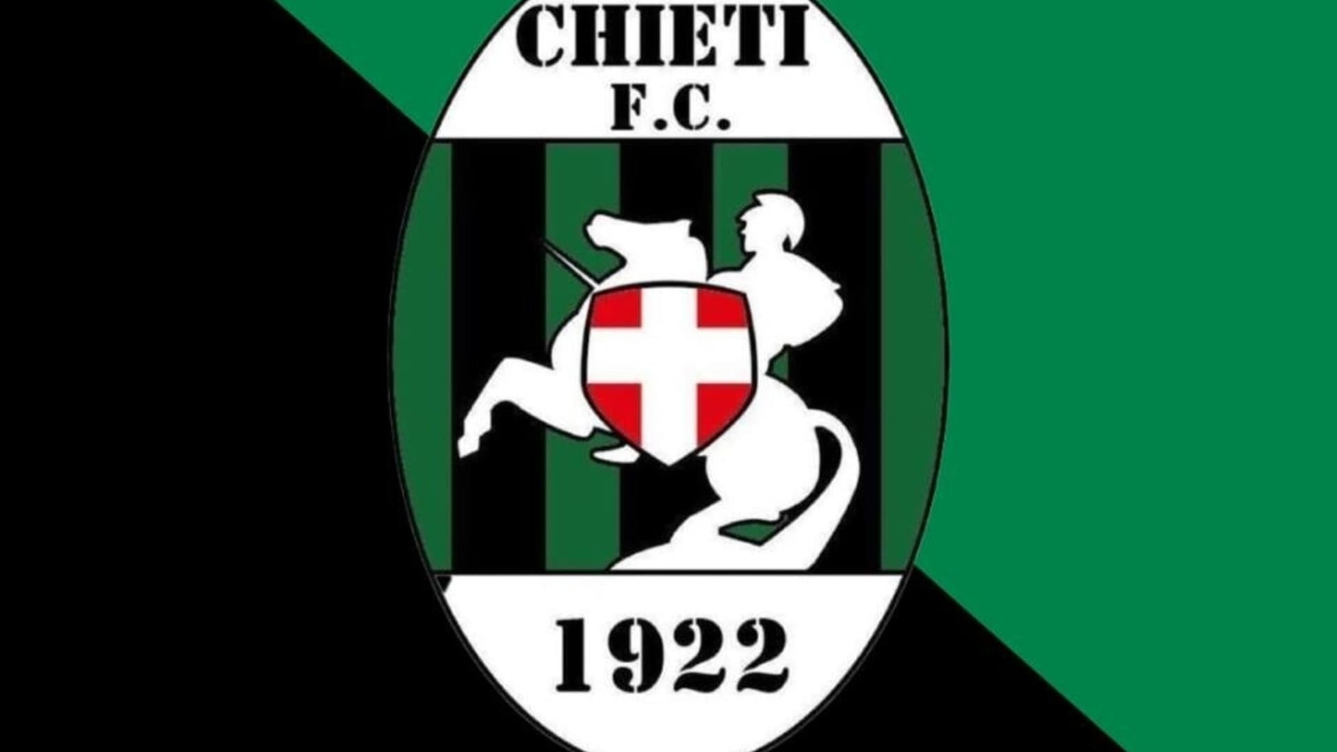 Chieti, la Curva Volpi resta al fianco della squadra: «Ma la società deve andarsene»
