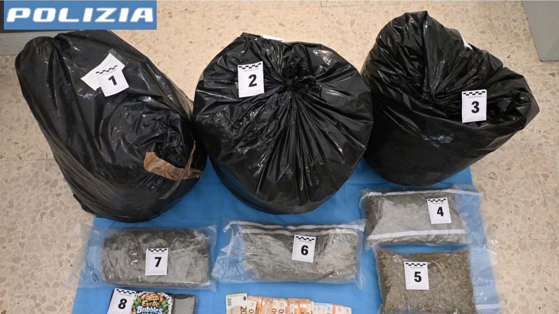 Chieti, 41 chili di droga nascosti in un compressore: arrestato 39enne sull’asse attrezzato