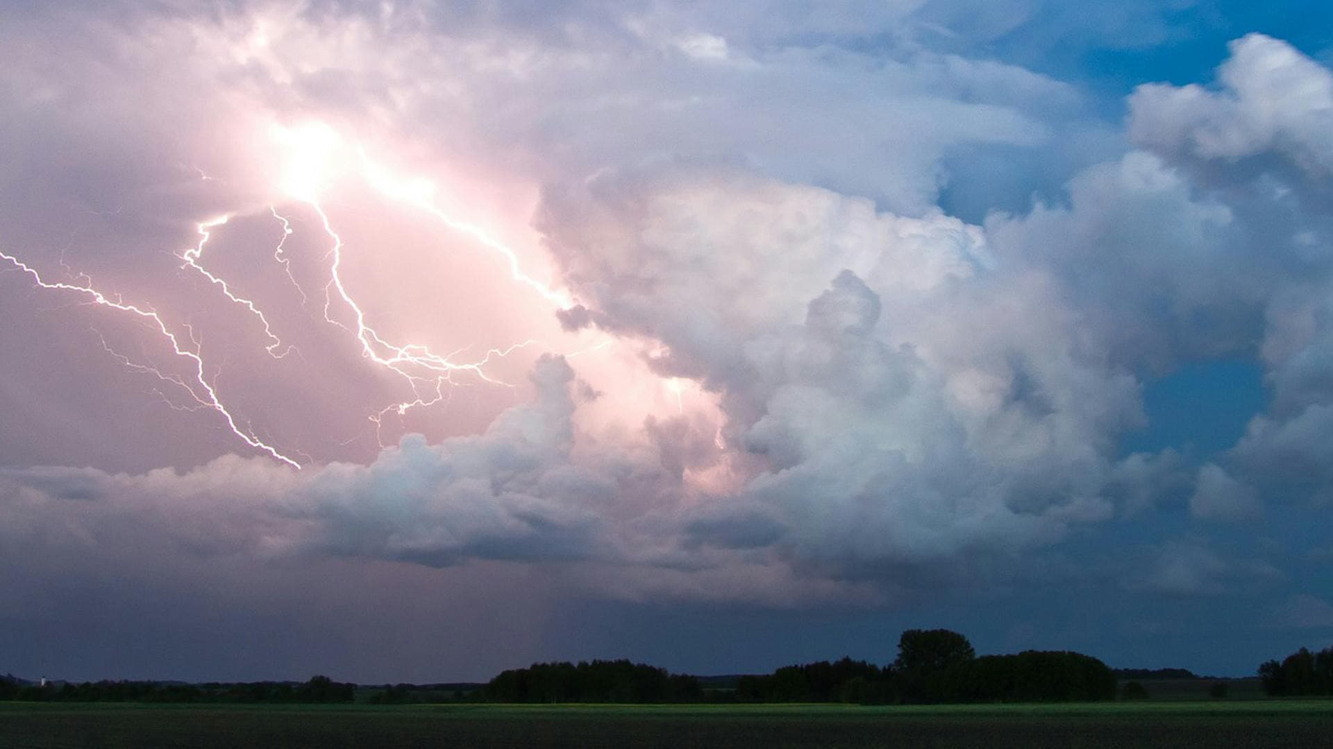 Fine dell'anticiclone: calo delle temperature e pioggia in arrivo con la perturbazione nord-atlantica