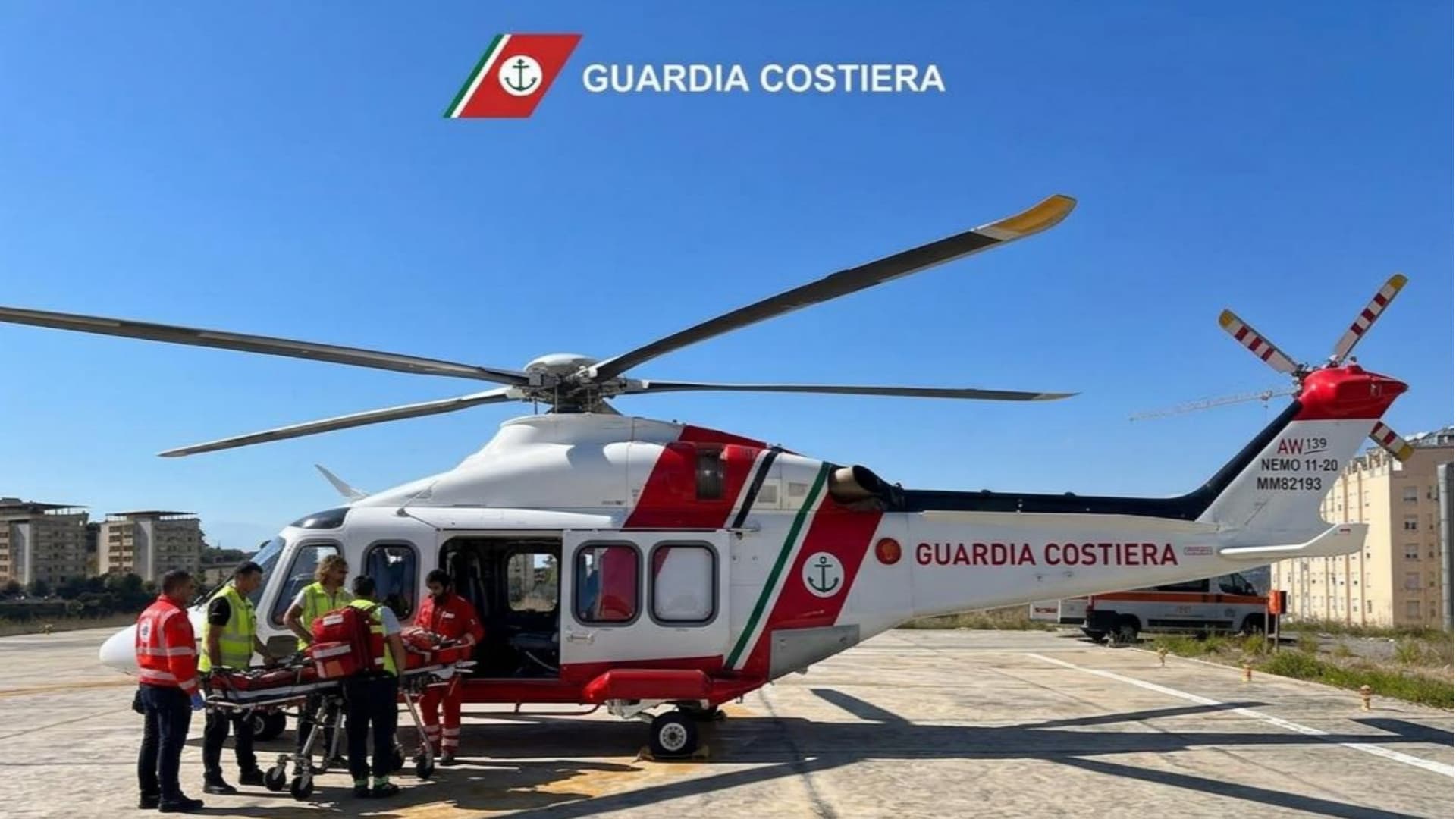 Donna colpita da malore su traghetto al largo di Pescara: immediati soccorsi
