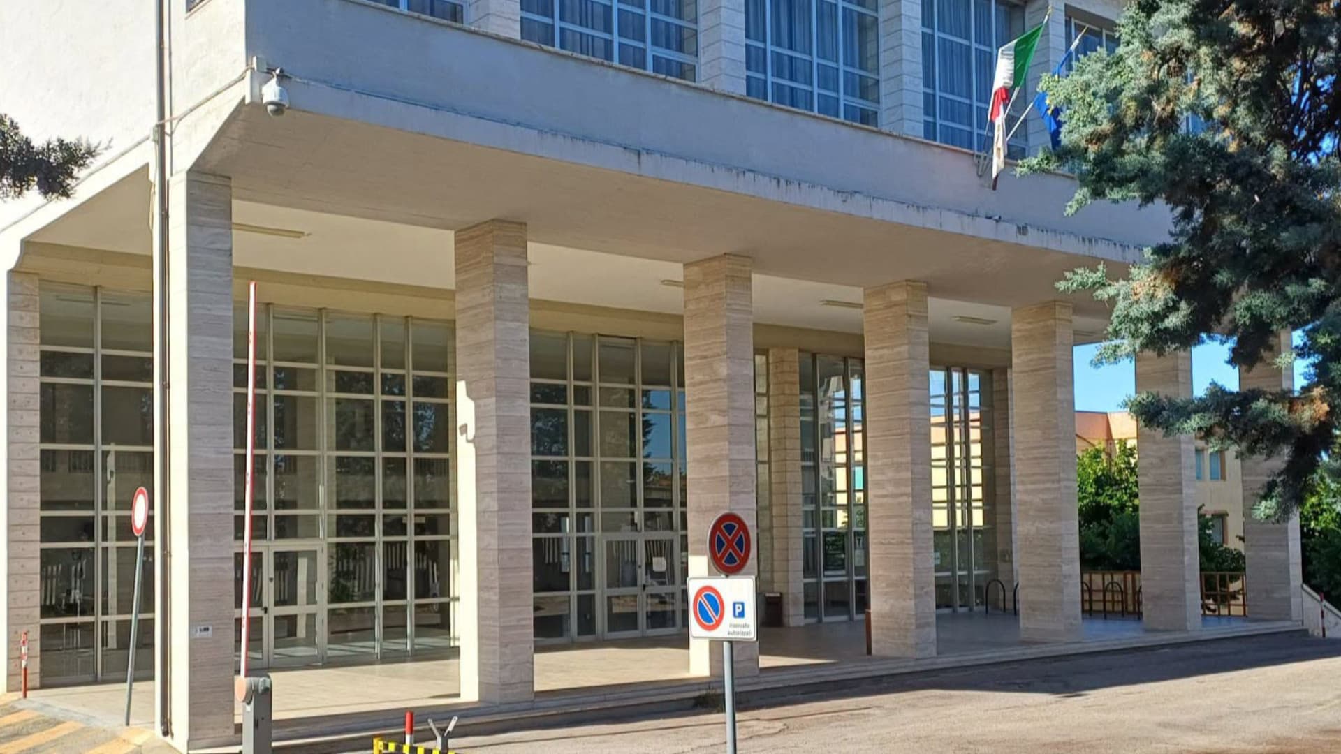 Il tribunale