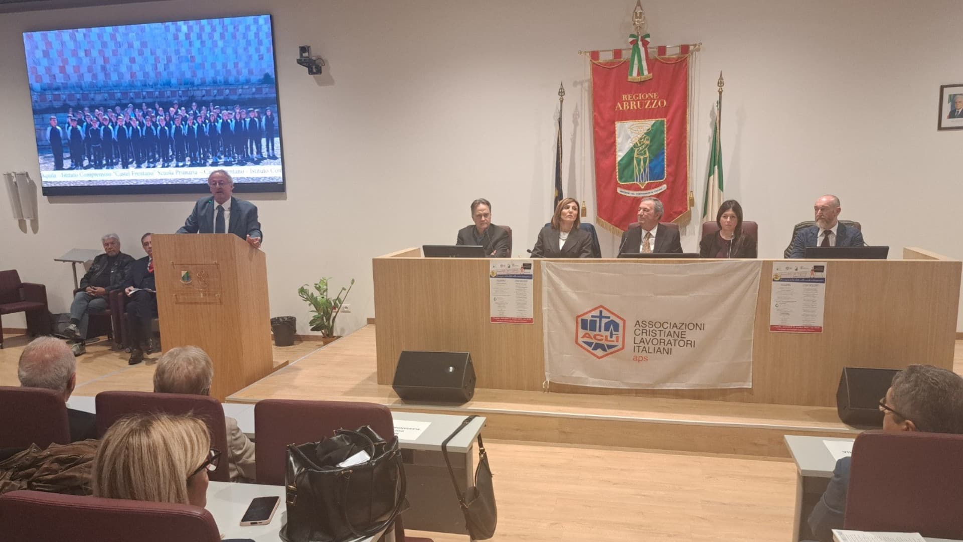 L'Aquila, all'Emiciclo la quarta edizione del premio Acli "Go to School"