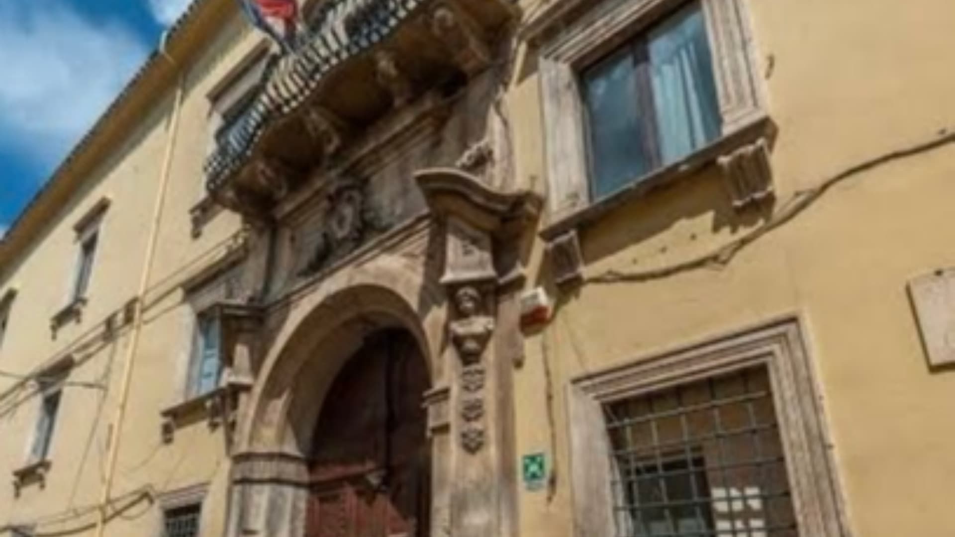 Penne, parte la gara per il Marconi: 5,8 milioni per riaprire Palazzo De Sterlich-Aliprandi
