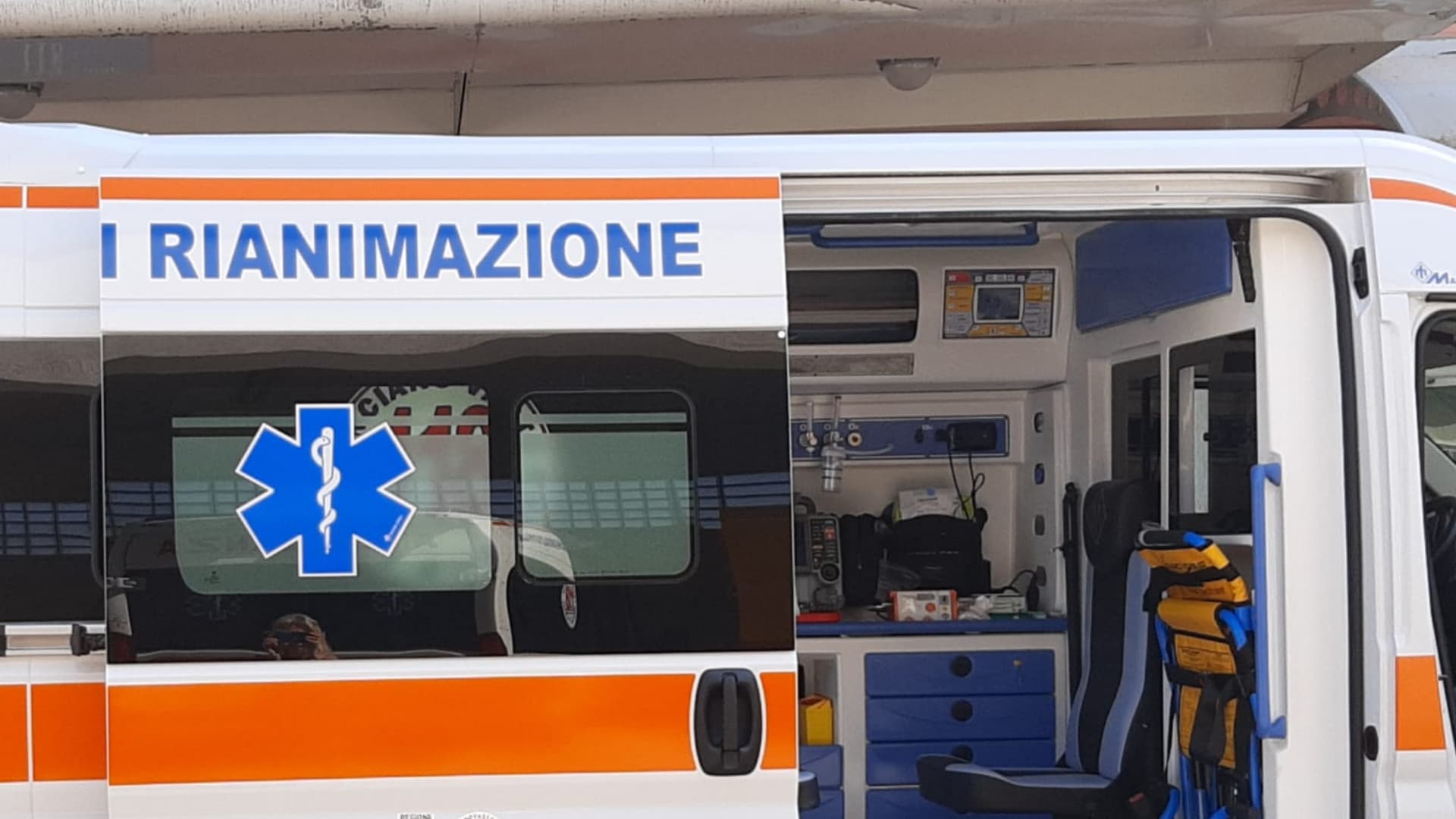 Roseto, malore in via Bologna: 69enne rianimato per venti minuti, è gravissimo