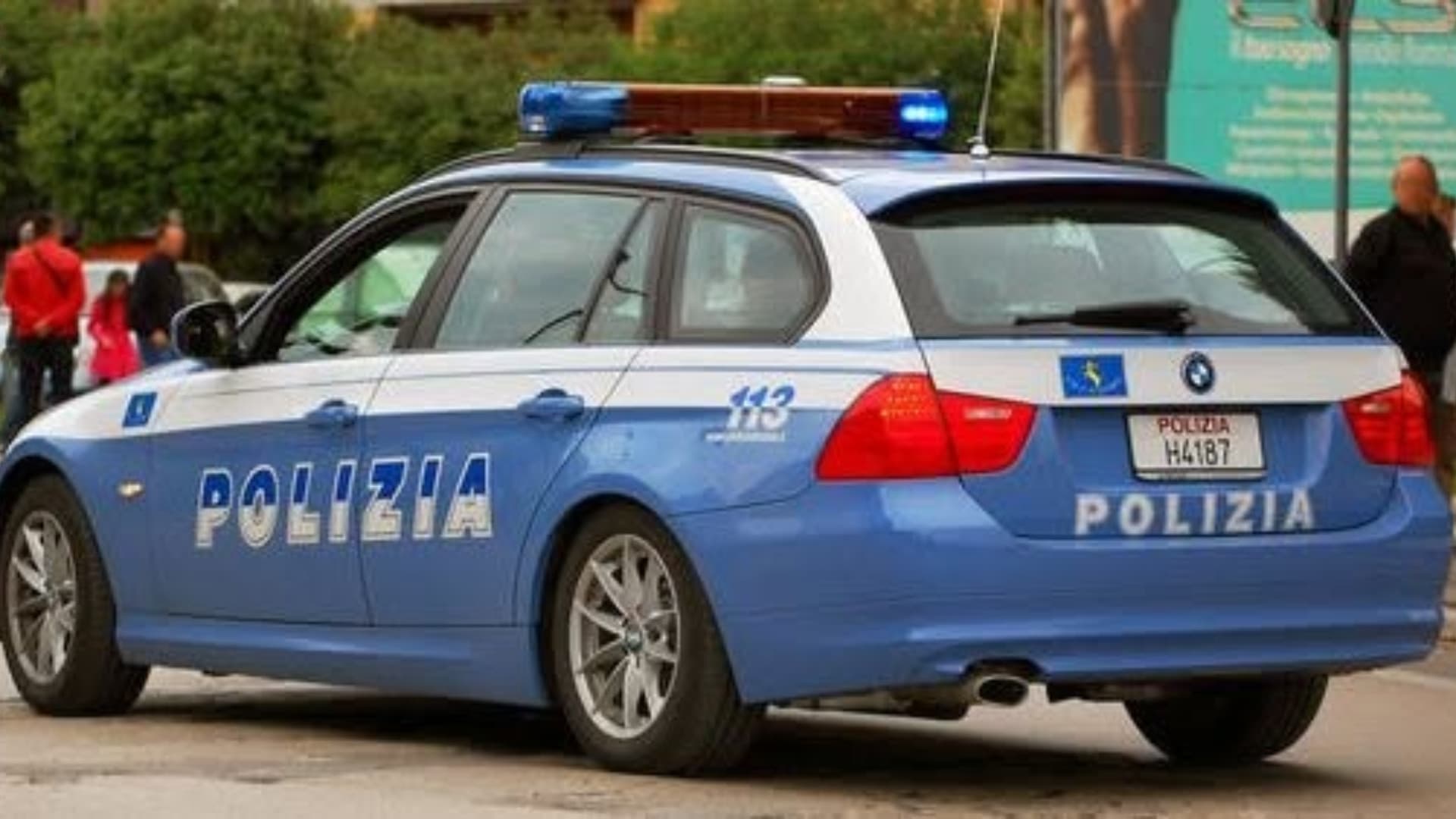 Angelo De Simone, è marsicano (d'adozione) il poliziotto dal volto insanguinato in tv