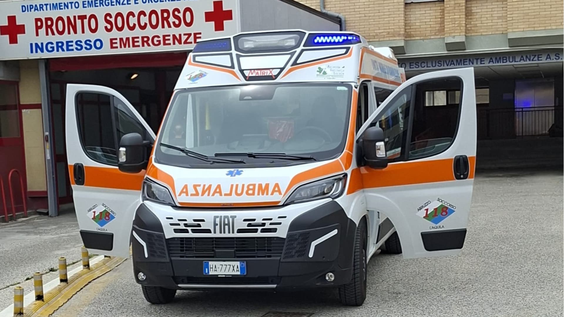 Un'ambulanza in una foto d'archivio